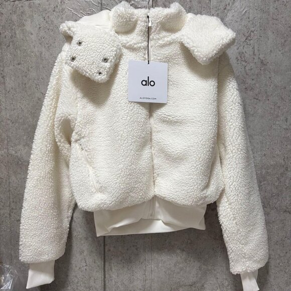 Alo Yoga Foxy Sherpa Jacket White - Picture 2 of 4